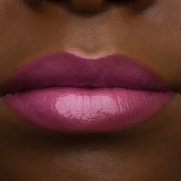 Becca Liptuitive Glow Gloss Camellia - Picture 5 of 5